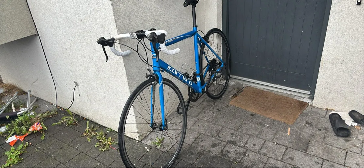 Carrera ZELOS racer bike for sale - Image 3