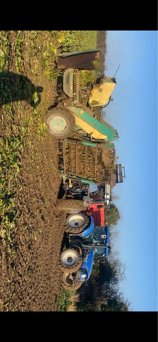 Beet harvester - Image 1