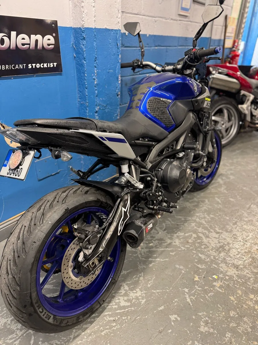 2017 Yamaha MT-09 - Image 3