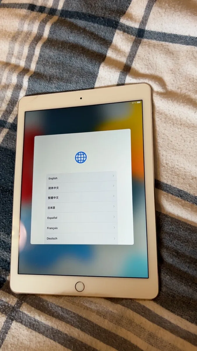 iPad Air 2 - Image 2