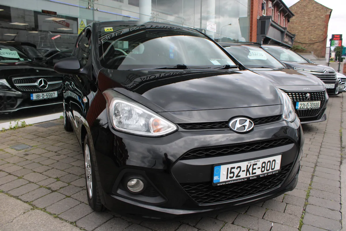 Hyundai i10 1.0 CLASSIC 2015 - Image 1