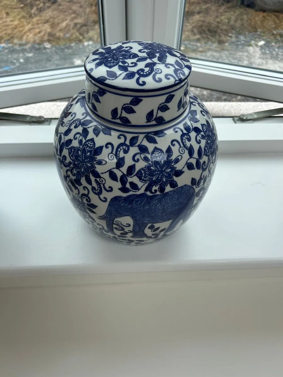 Blue & White Ceramic Elephant Ginger Jar - Image 2