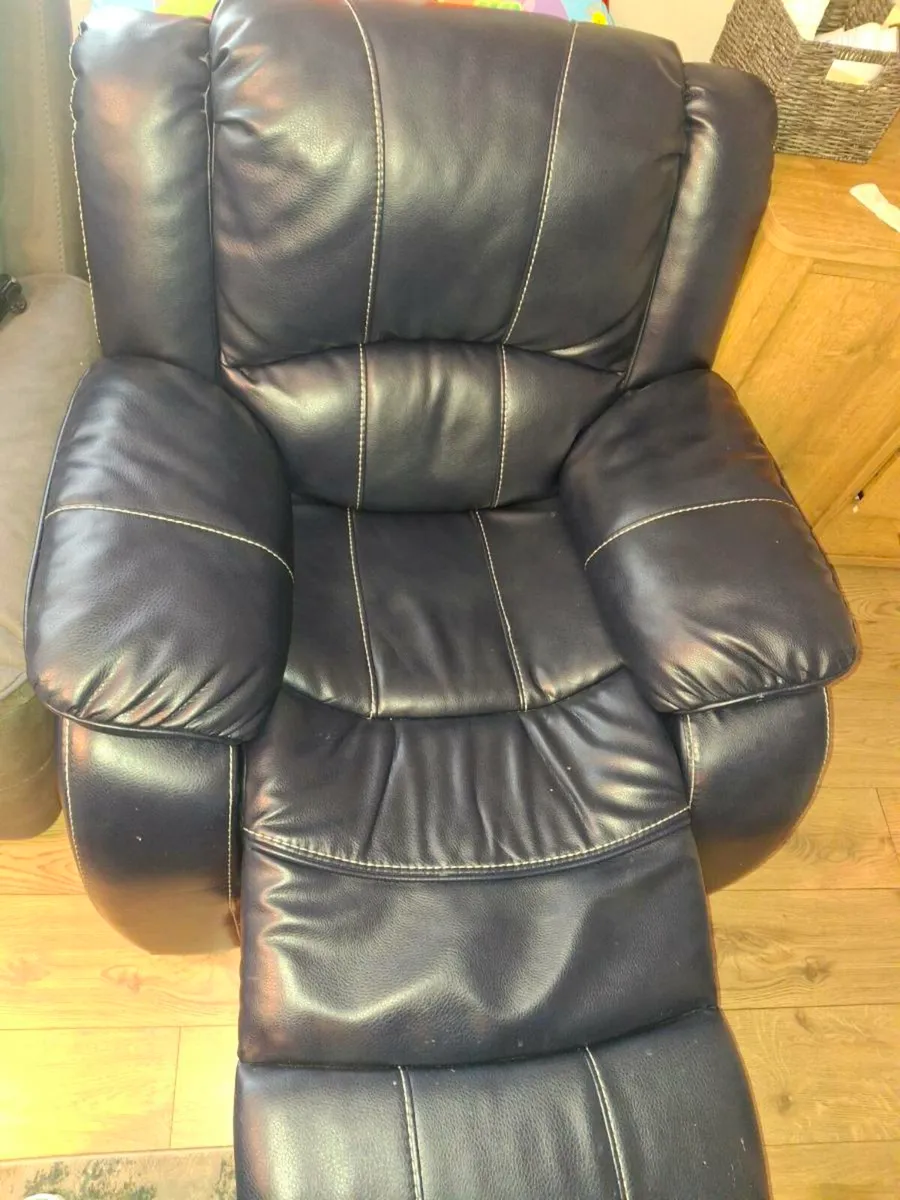 Navy recliner chair - Image 2