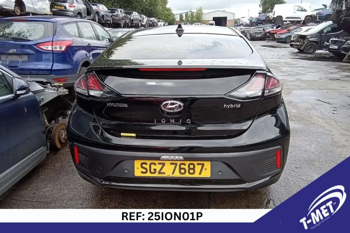 2020 HYUNDAI IONIQ BREAKING FOR PARTS - Image 2