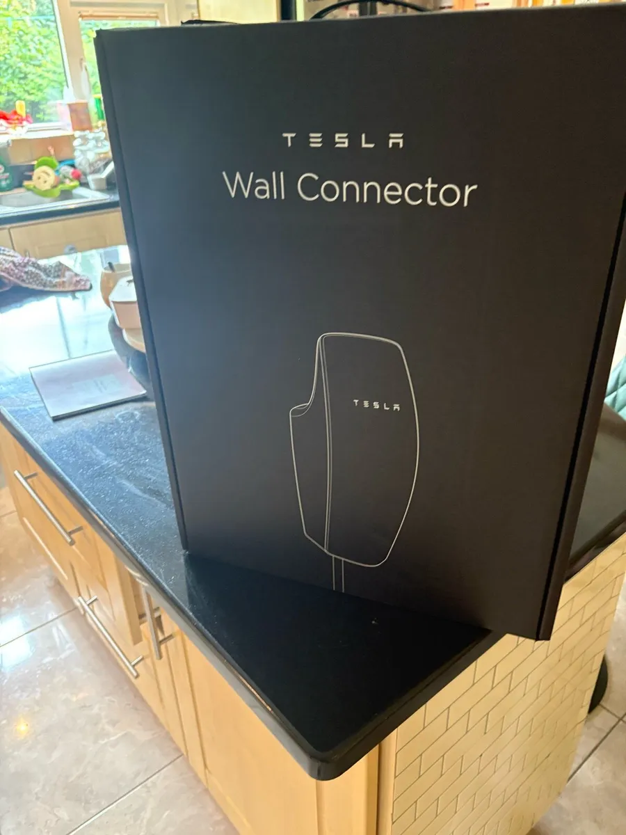 Ev Car Charger - Image 1