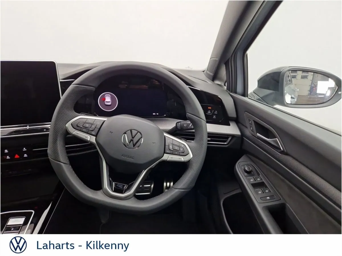 Volkswagen Golf R-line 2.0tdi 5DR 150HP DSG - Image 3