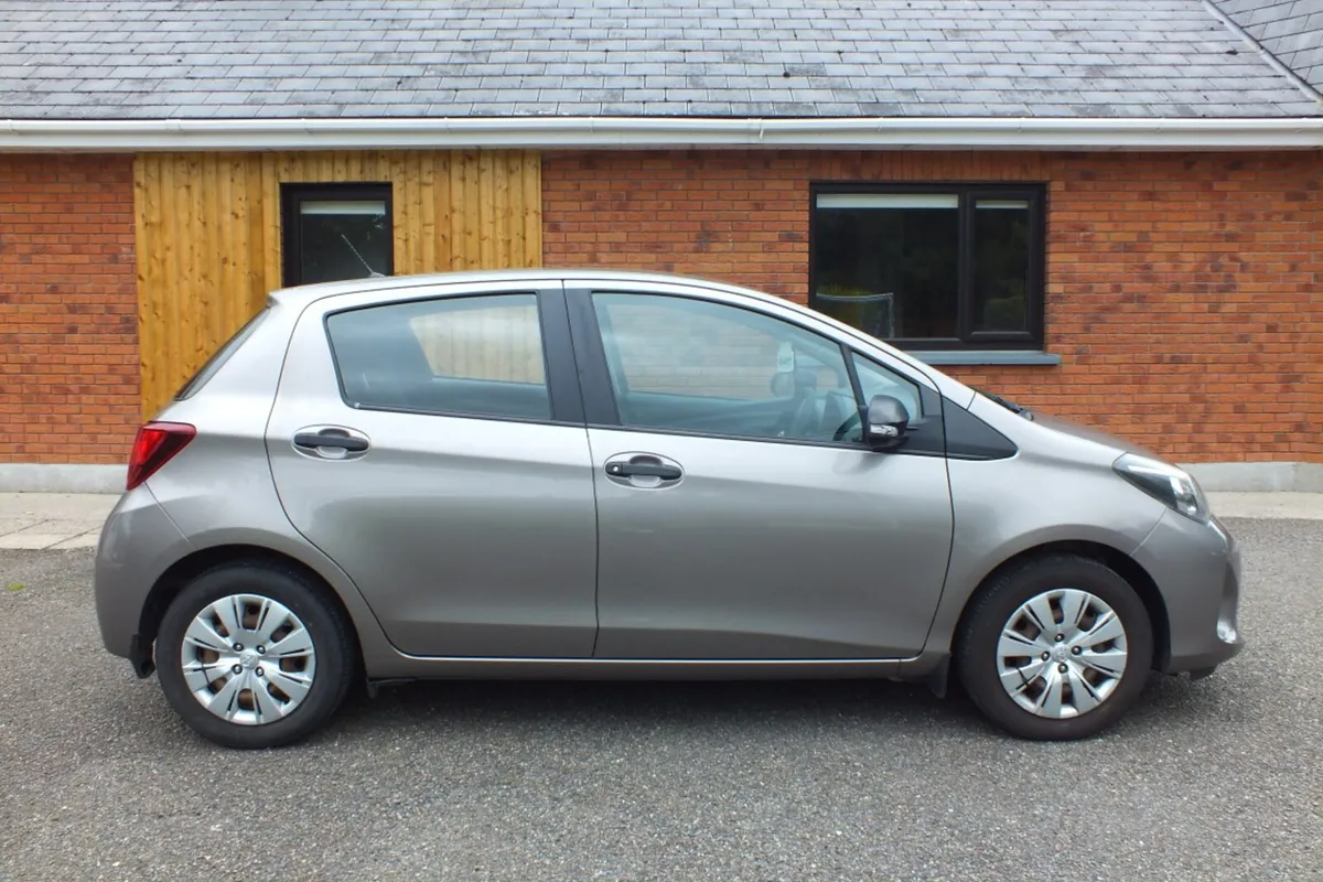 2015 Toyota Yaris (Low Miles & Immaculate) - Image 2