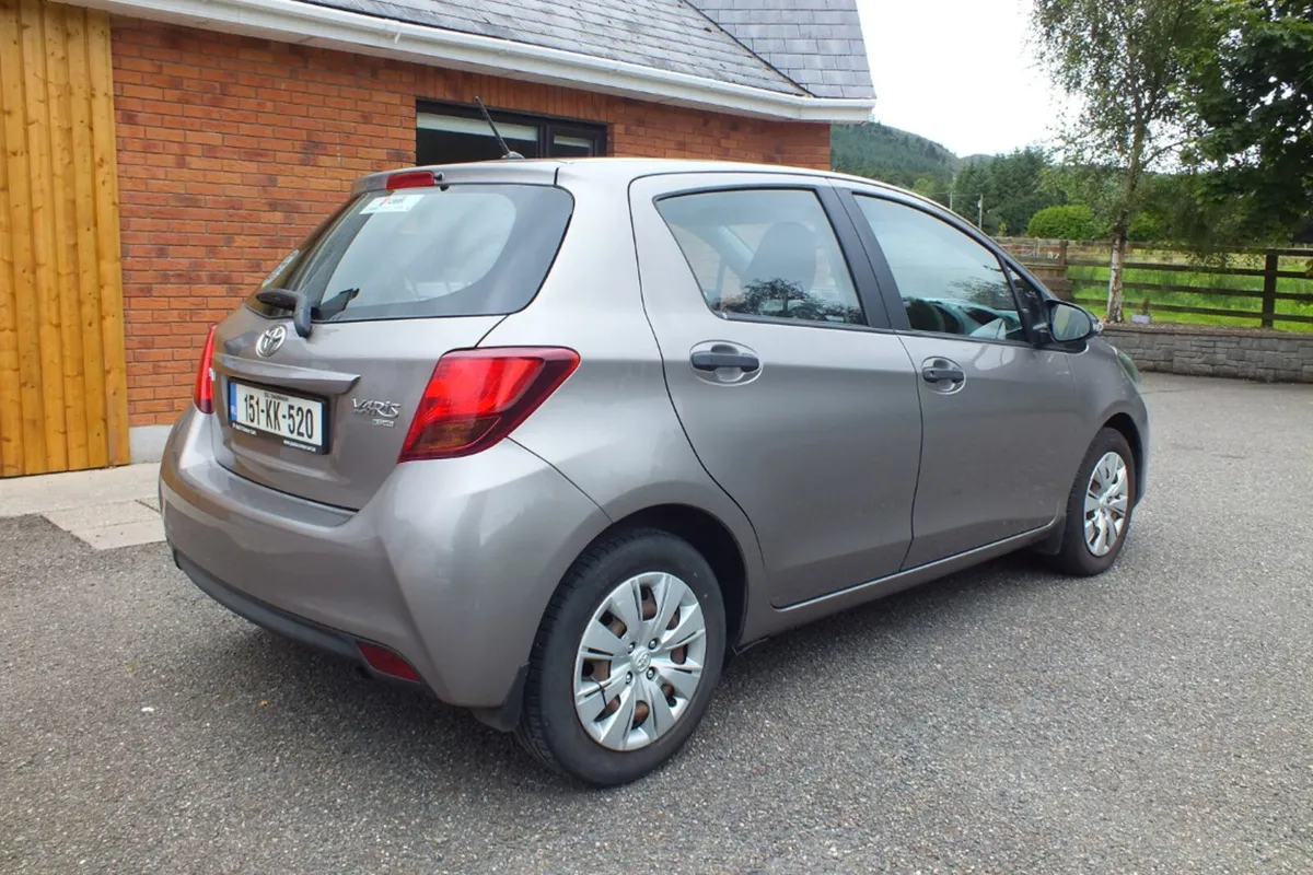 2015 Toyota Yaris (Low Miles & Immaculate) - Image 3