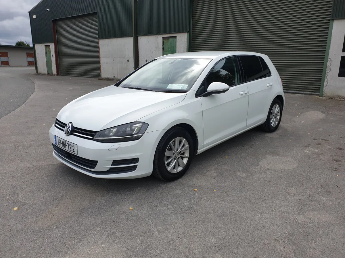 VOLKS  GOLF 161/AUTO/1.2 PETROL/R.CAMERA - Image 1