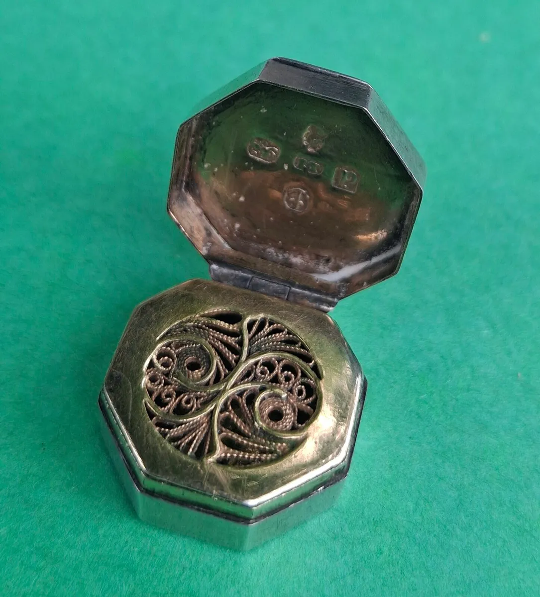 Antique Solid Silver Vinaigrette 1801 - Image 1