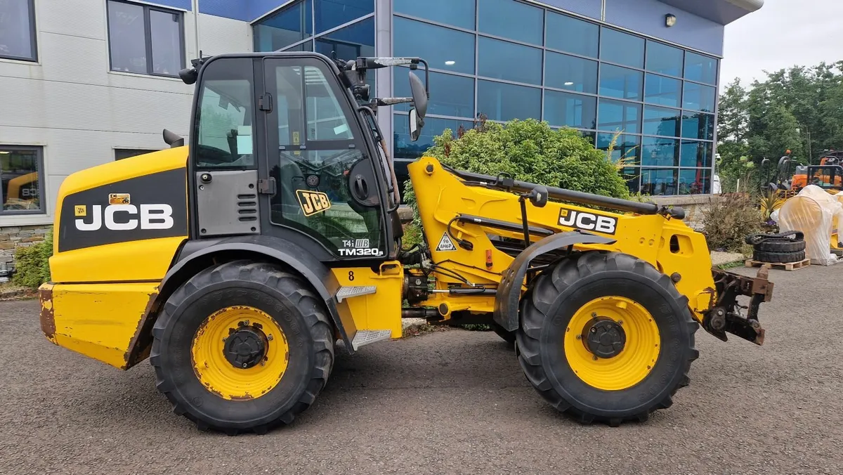 2013 JCB TM320S - Image 1