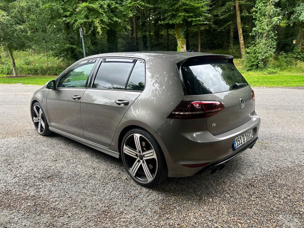 2.0 TSi Golf R 4-Motion - Image 4