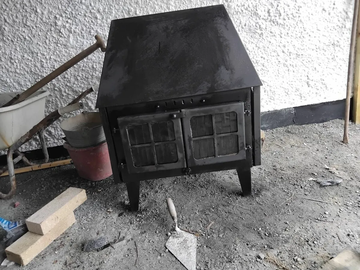 Solid fuel stove no boiler - Image 1