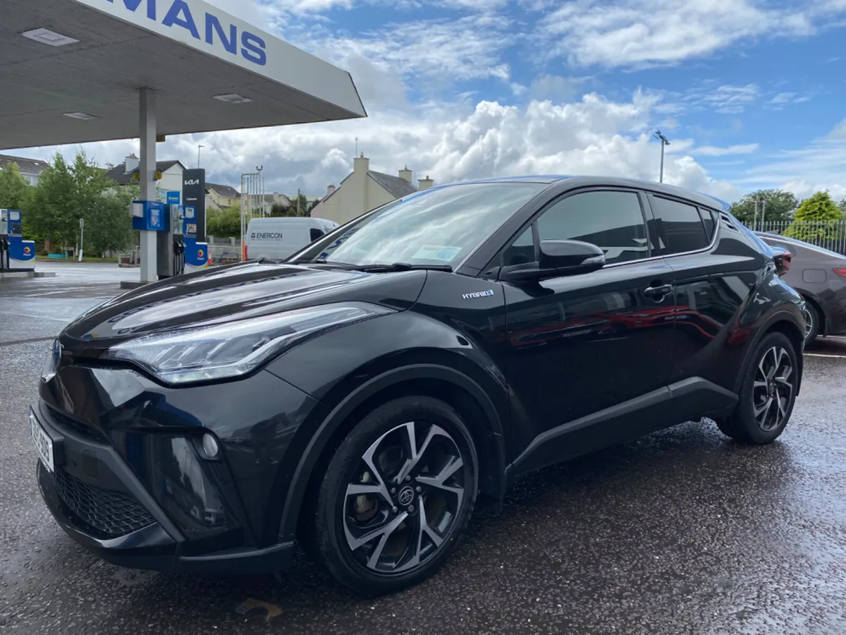 Toyota C-HR Hybrid Sport 2022 (221) - Image 4