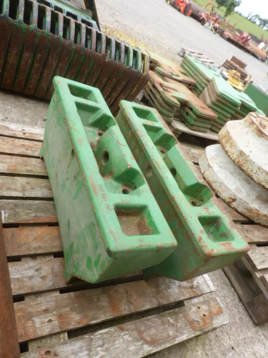 Choice of John Deere Weight Carriers - Image 4