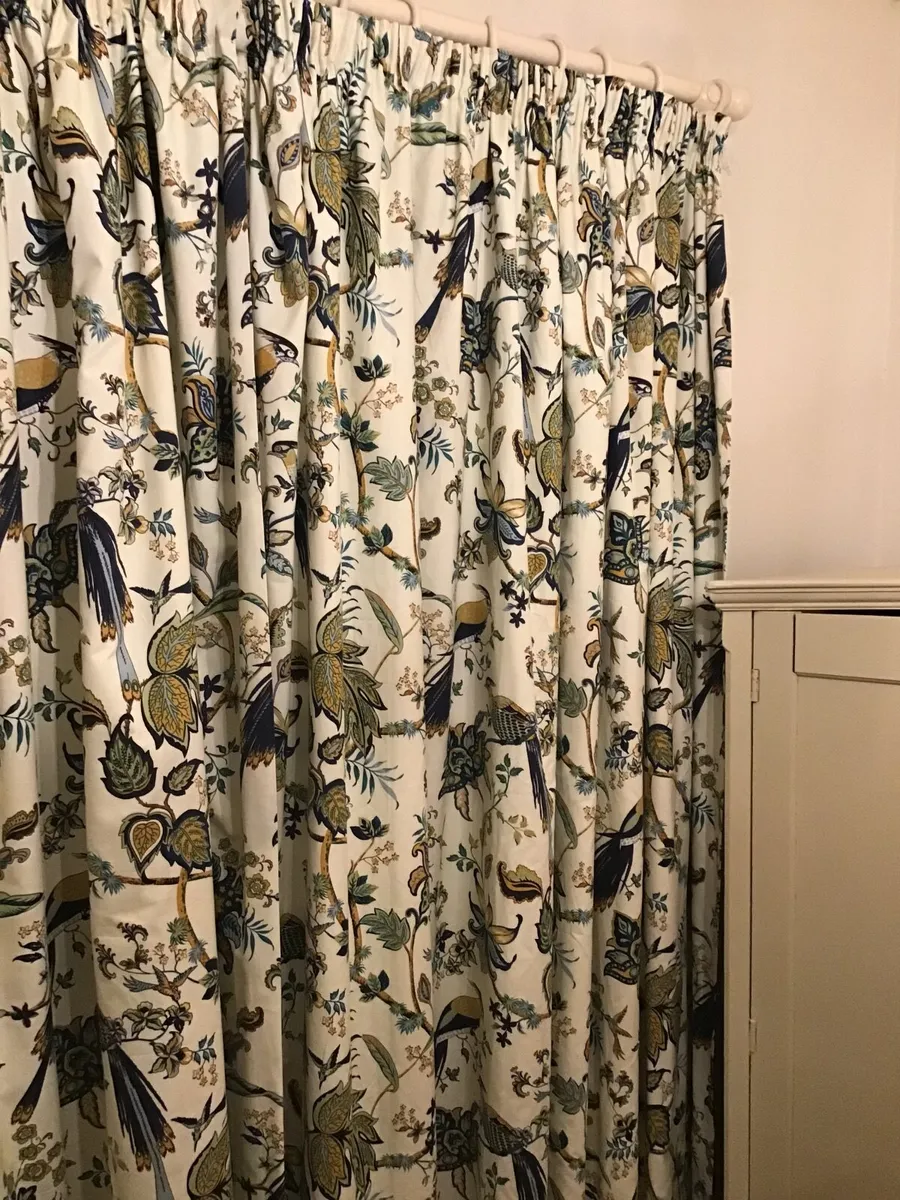 Designer Cottage Style Curtains Brand new - Image 4