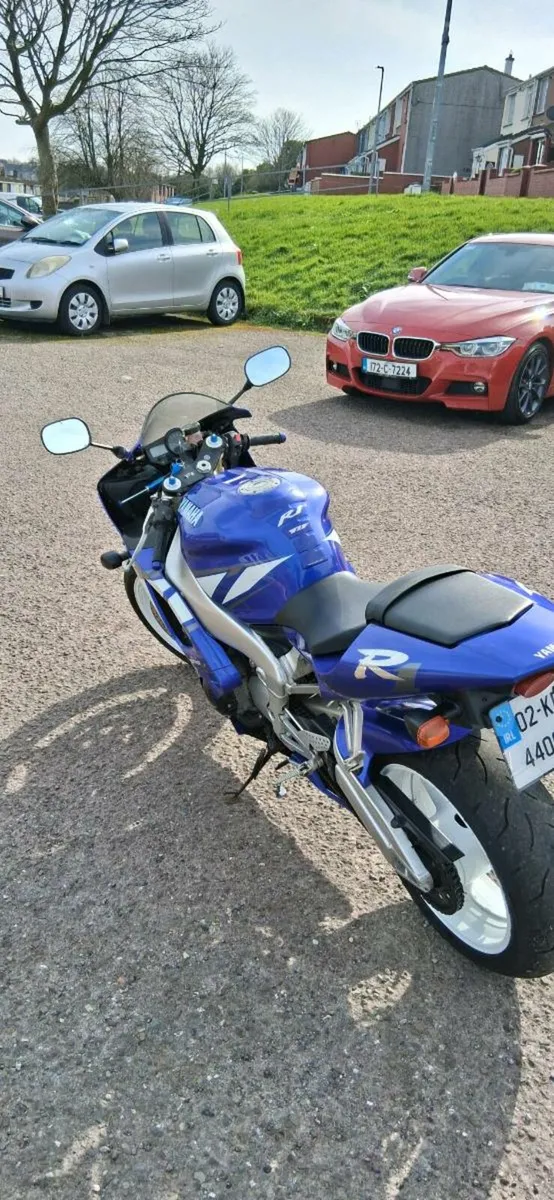 Yamaha R1 - Image 3
