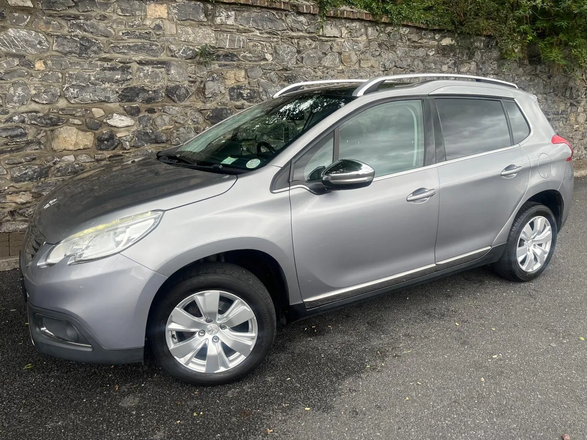 Peugeot 2008 2015 1.6 HDI Pan Roof & Sat Nav - Image 3