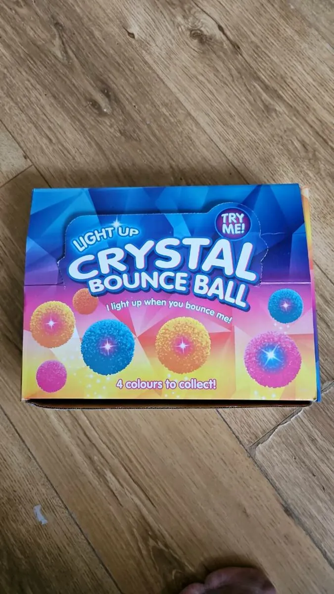 Crystal light up ball - Image 1