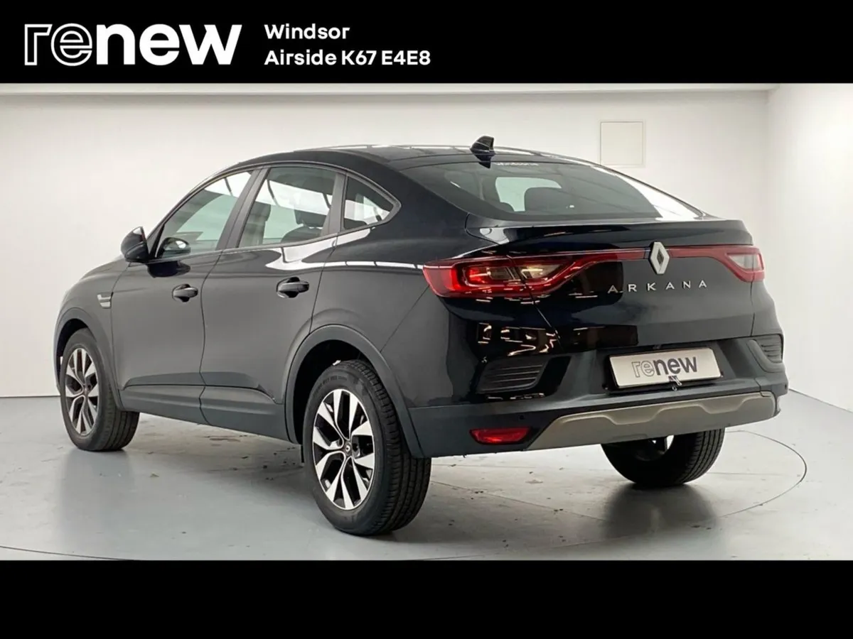 Renault Arkana Iconic TCE 140 Auto Mild Hybrid - Image 4