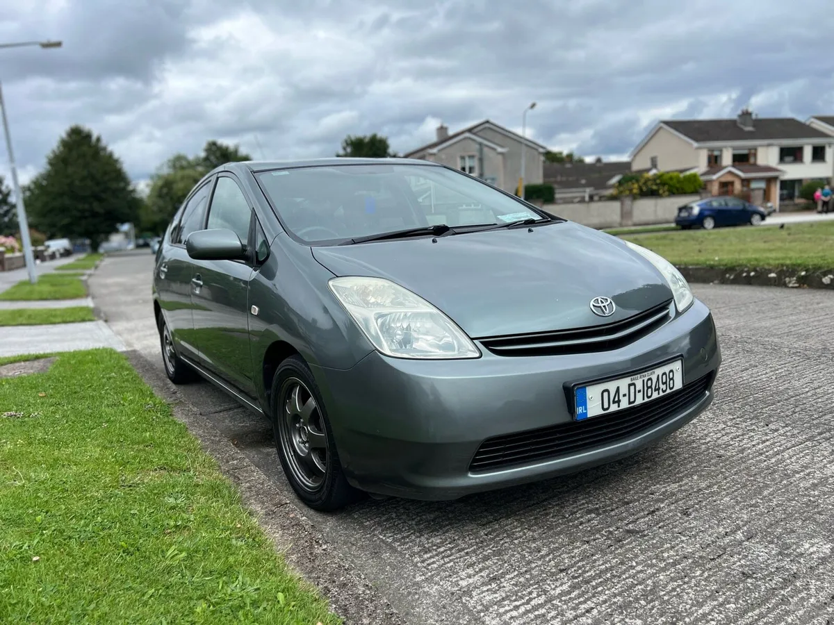 Toyota Prius - Image 1