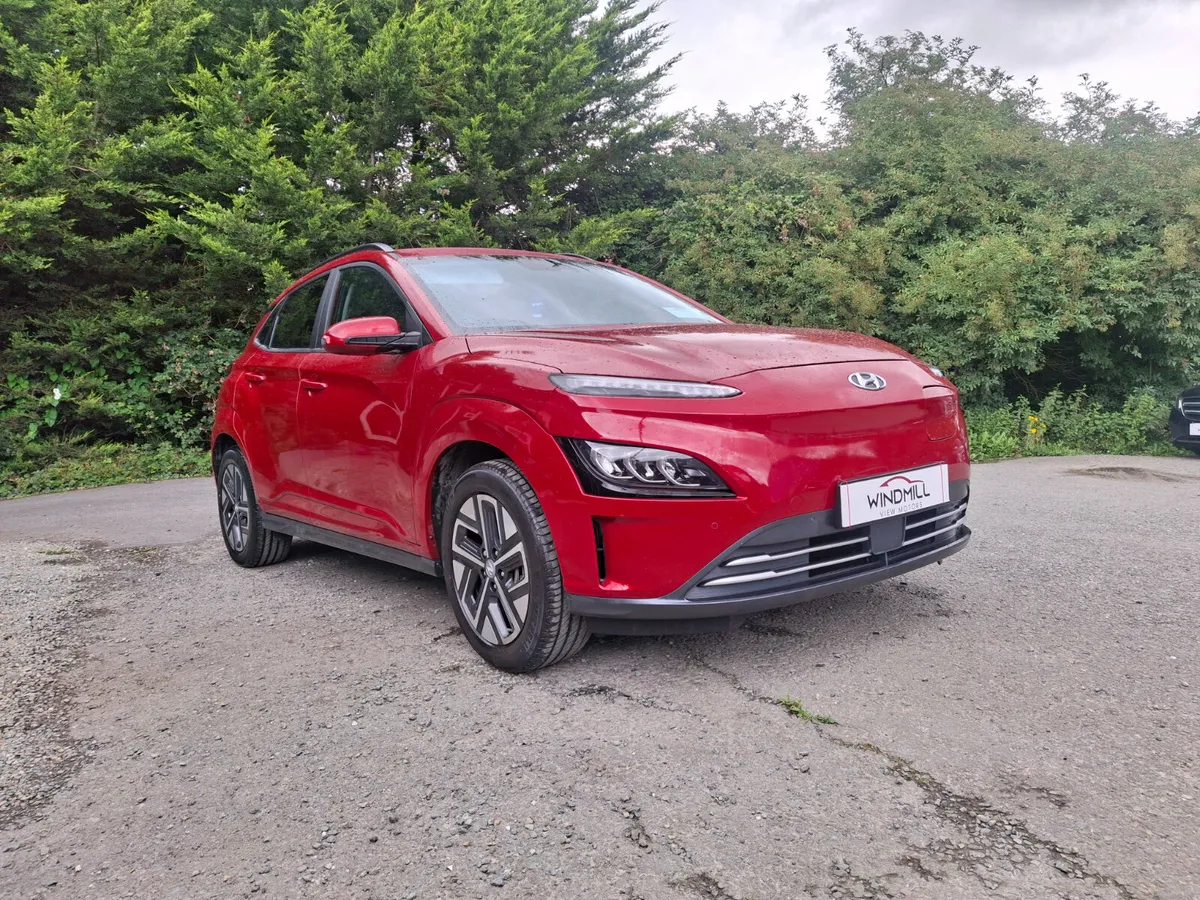 HYUNDAI KONA PREMIUM EV 136PS 5DR 2021(21) - Image 2