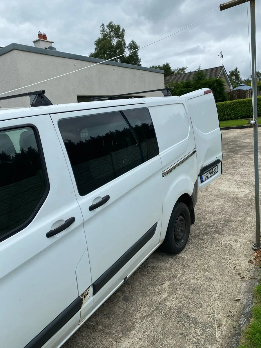 Ford crew cab van - Image 3
