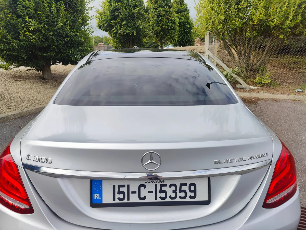 Mercedes-Benz C-Class 2015 - Image 4