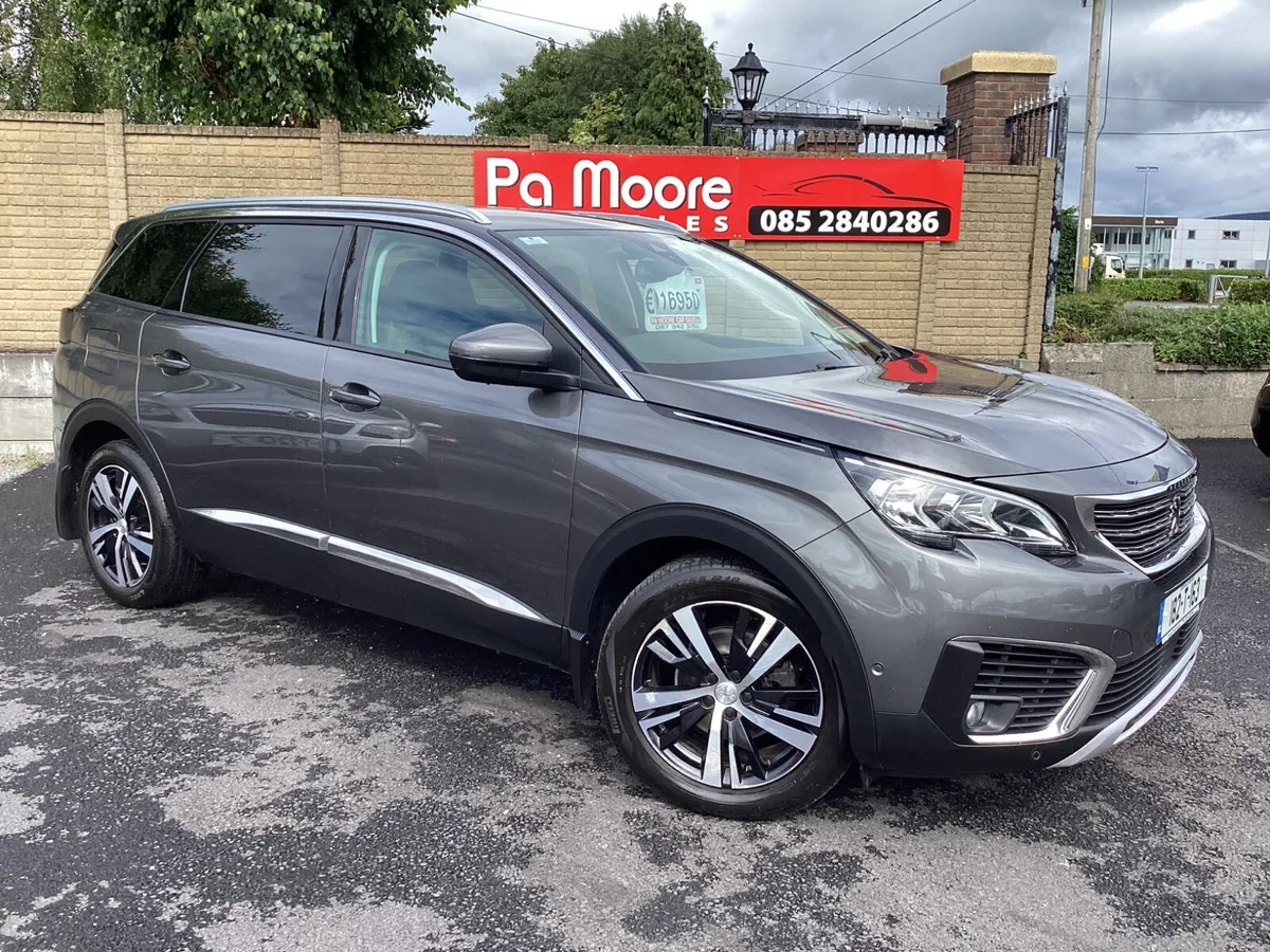 Peugeot 5008 ** CAMERA * 7 SEATER - Image 2