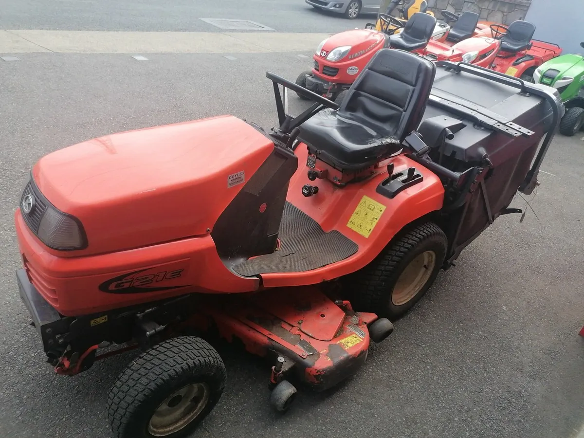 Kubota G21 mower - Image 2
