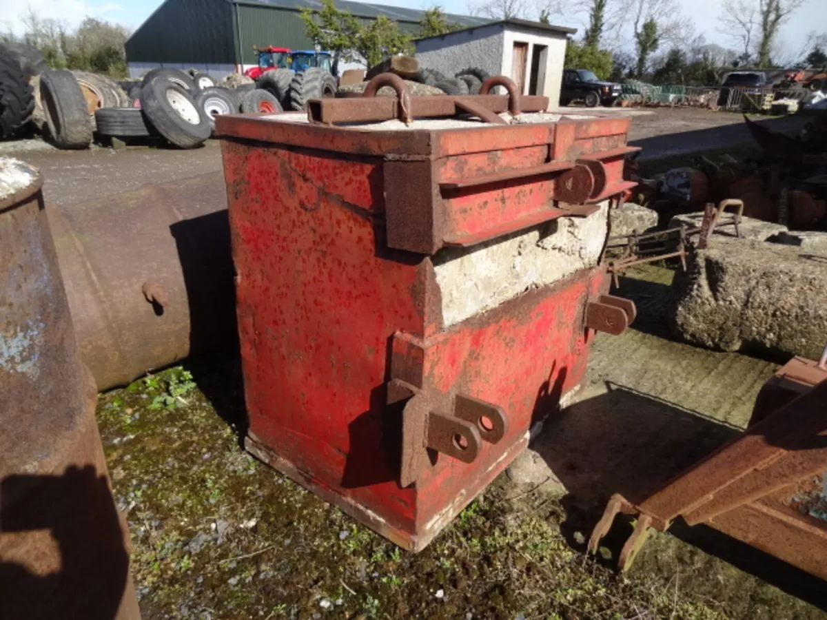 3 Point Linkage Weight Block approx 1200kg - Image 3