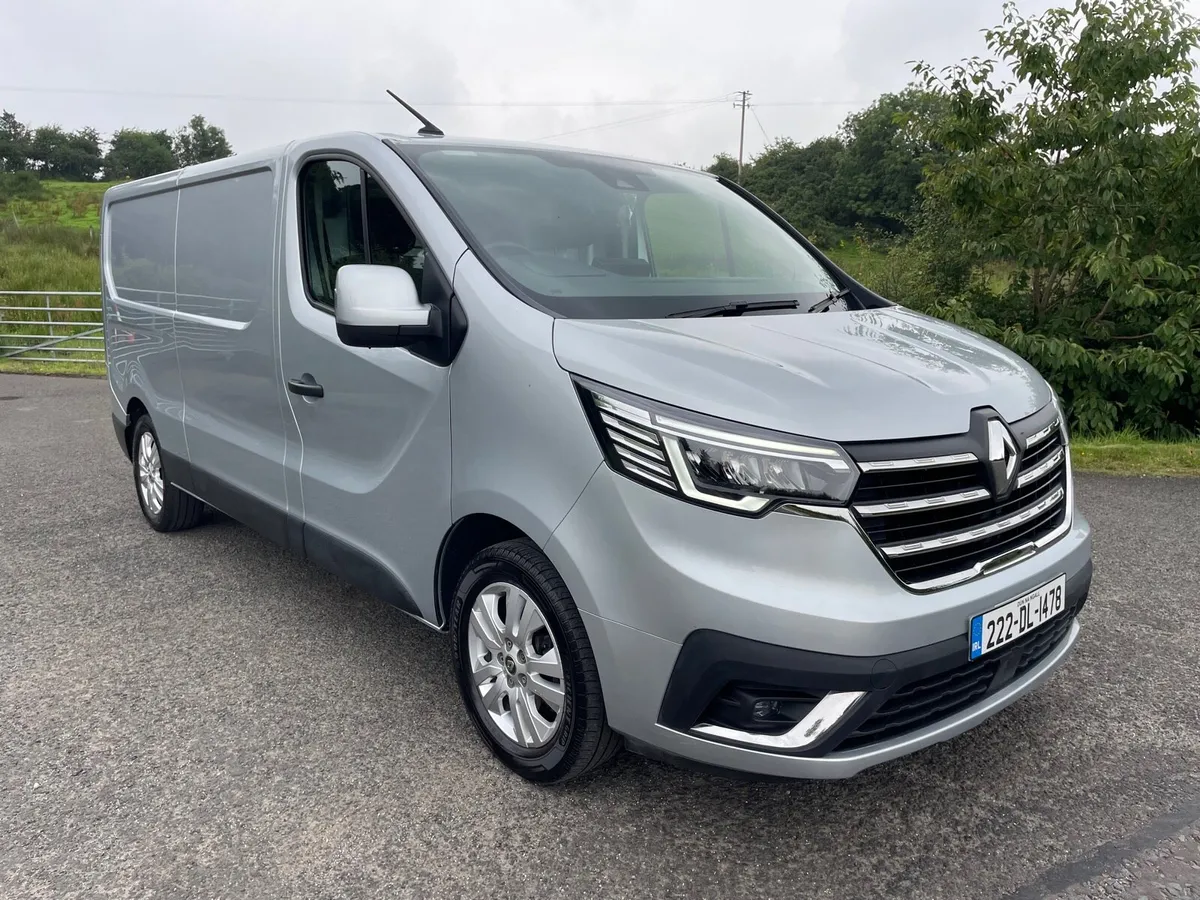 Renault trafic 2022 - Image 1