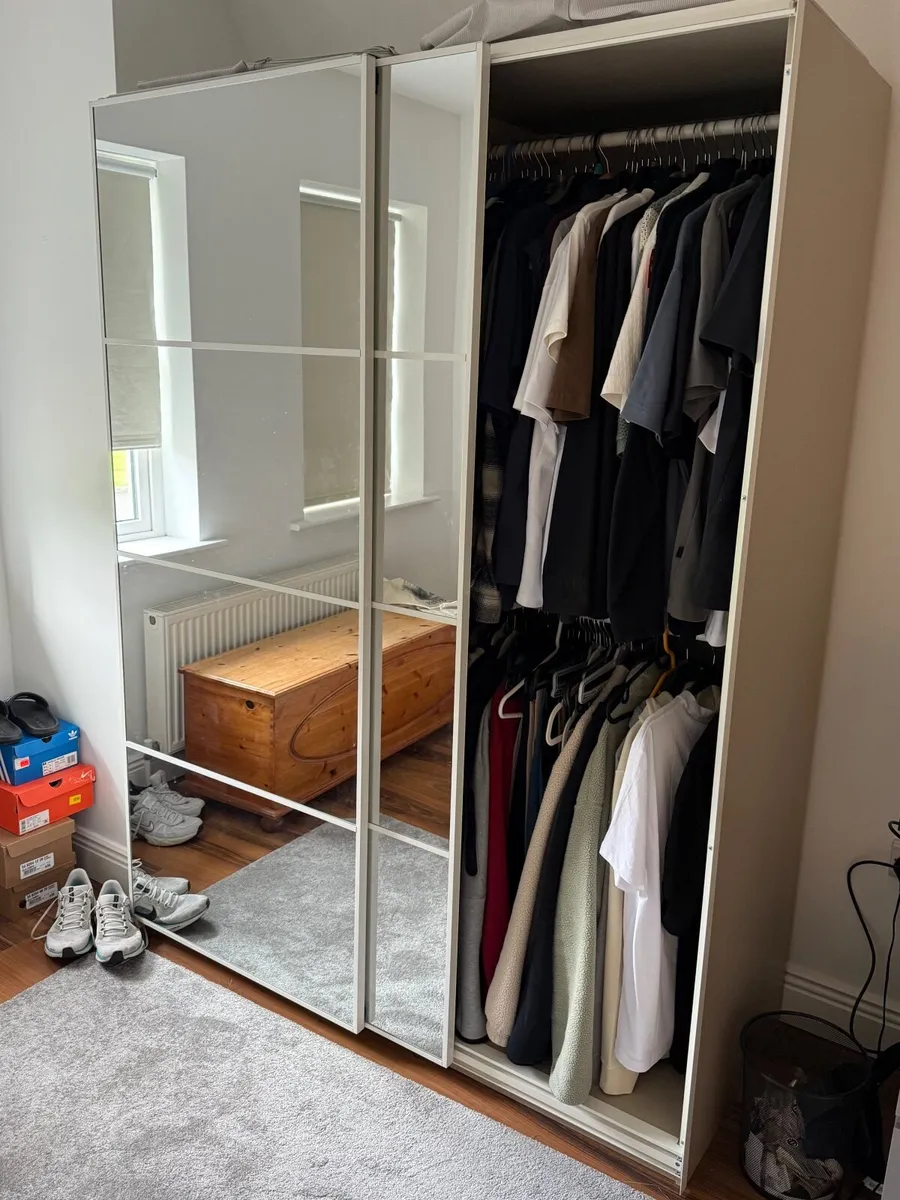 Wardrobe - Image 2