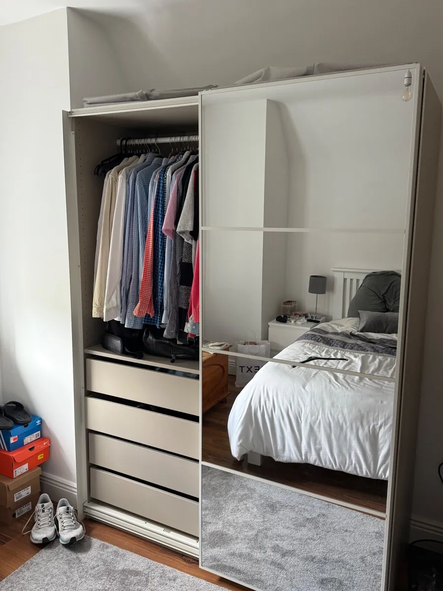 Wardrobe - Image 3