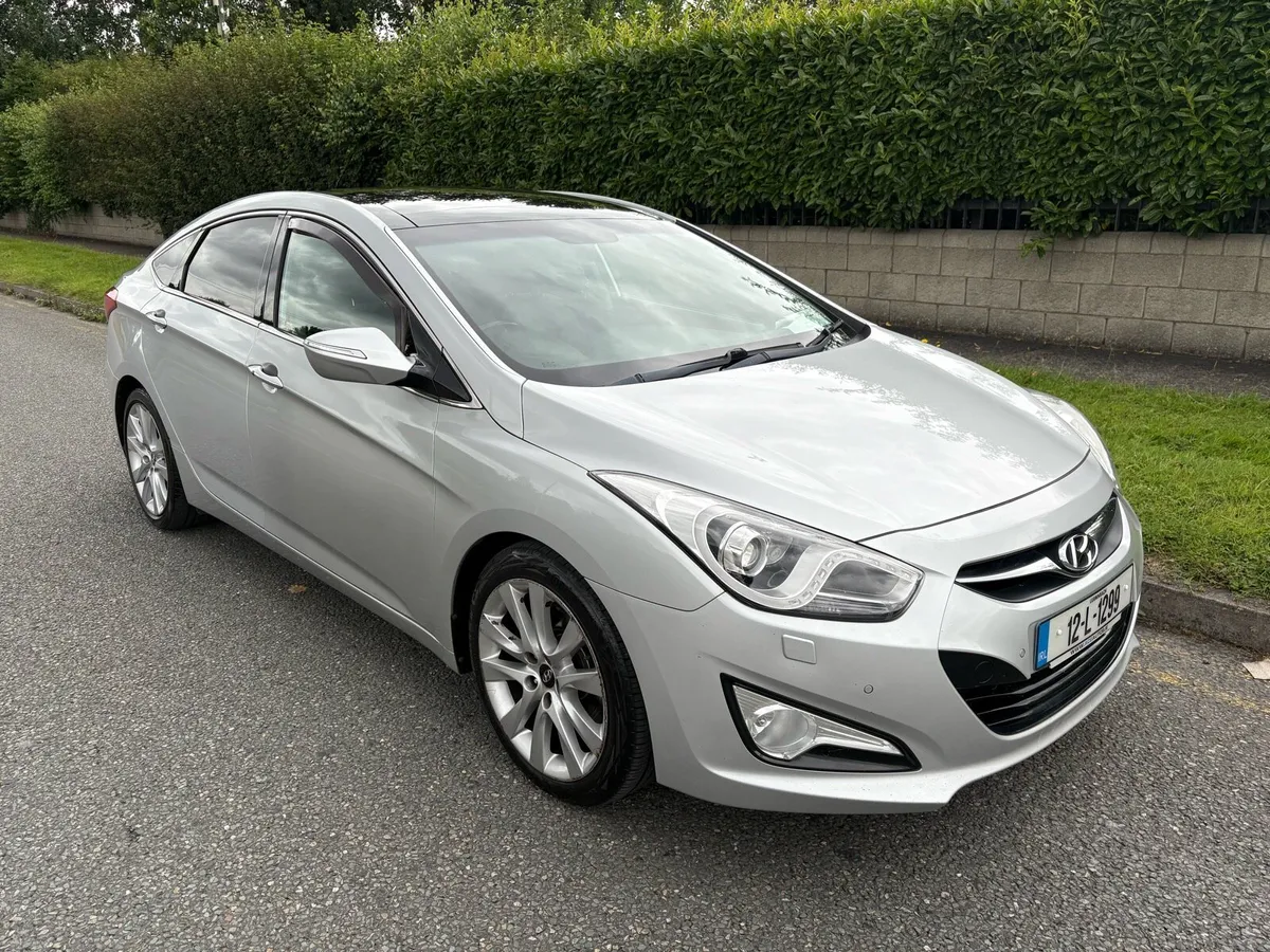 Hyundai i40 premium, brand new nct and tax - Image 1