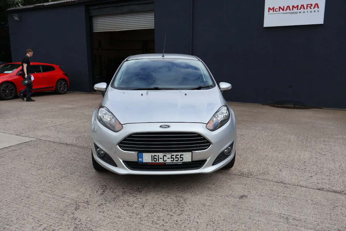 Ford Fiesta Zetec Only 69,000Km 1 Owner From New! - Image 4