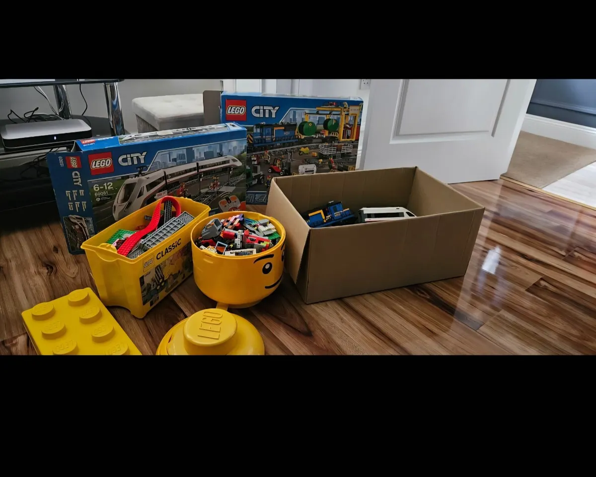 Toys - Image 2