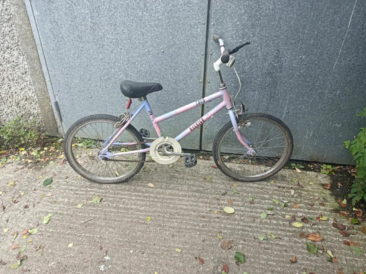 Child's bike - Image 2