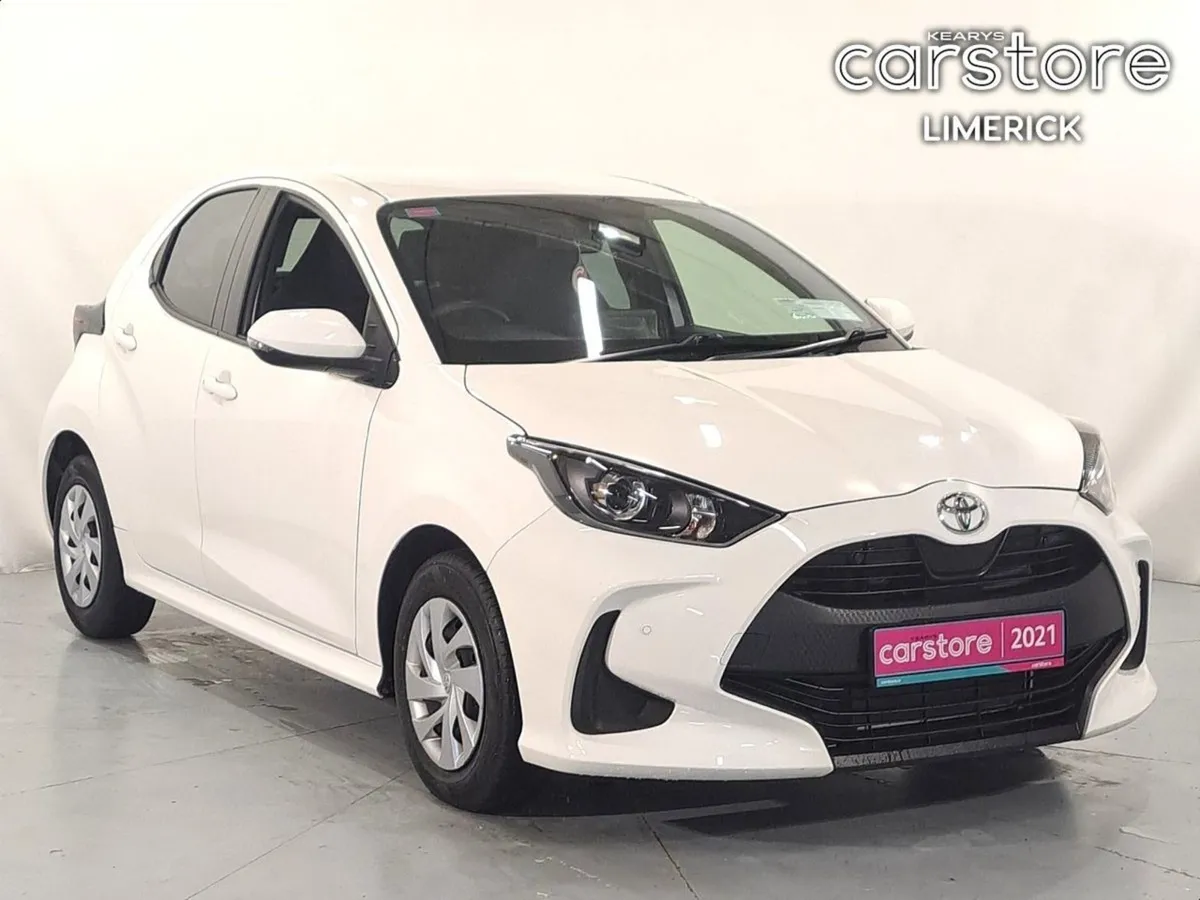 Toyota Yaris 1.0 Vvt-i 3Dr Terra - Image 1