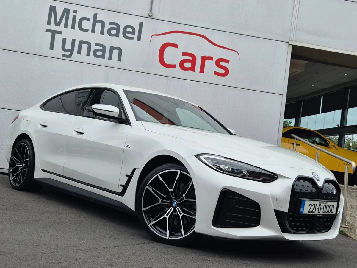 2022 BMW i4 M Sport 40, 20" Alloys, Camera - Image 2
