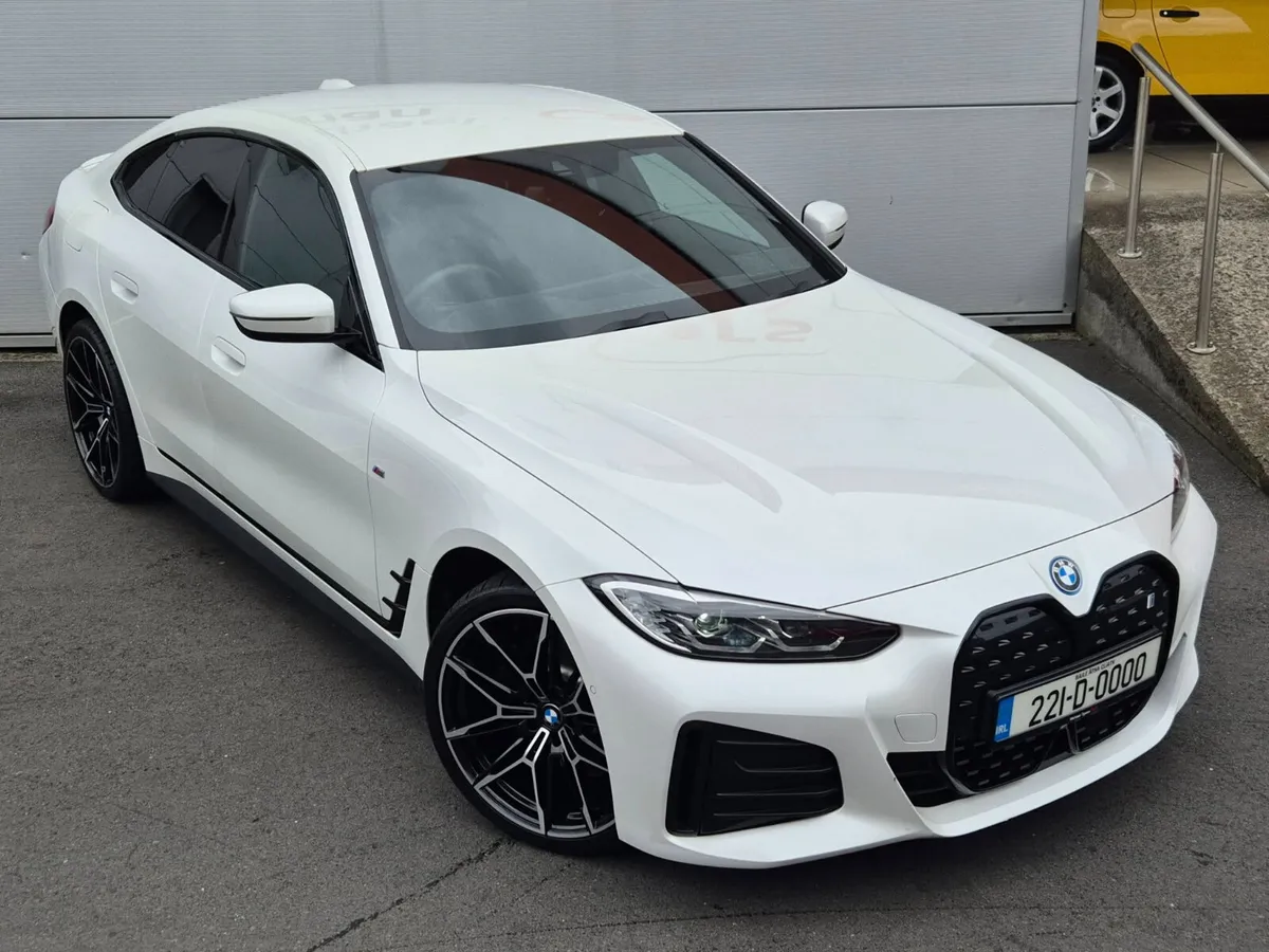 2022 BMW i4 M Sport 40, 20" Alloys, Camera - Image 3