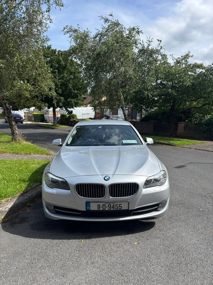 BMW F10 2011 - Image 1