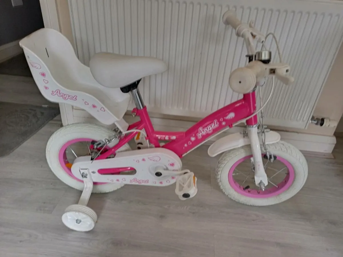 Kids angel bike size 12 inch wheels. - Image 1