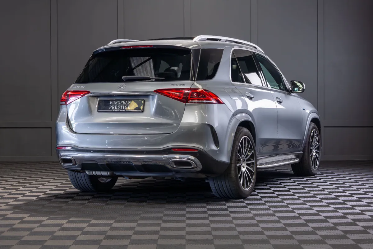 212 Mercedes-Benz GLE 350de AMG Line Premium+ - Image 3