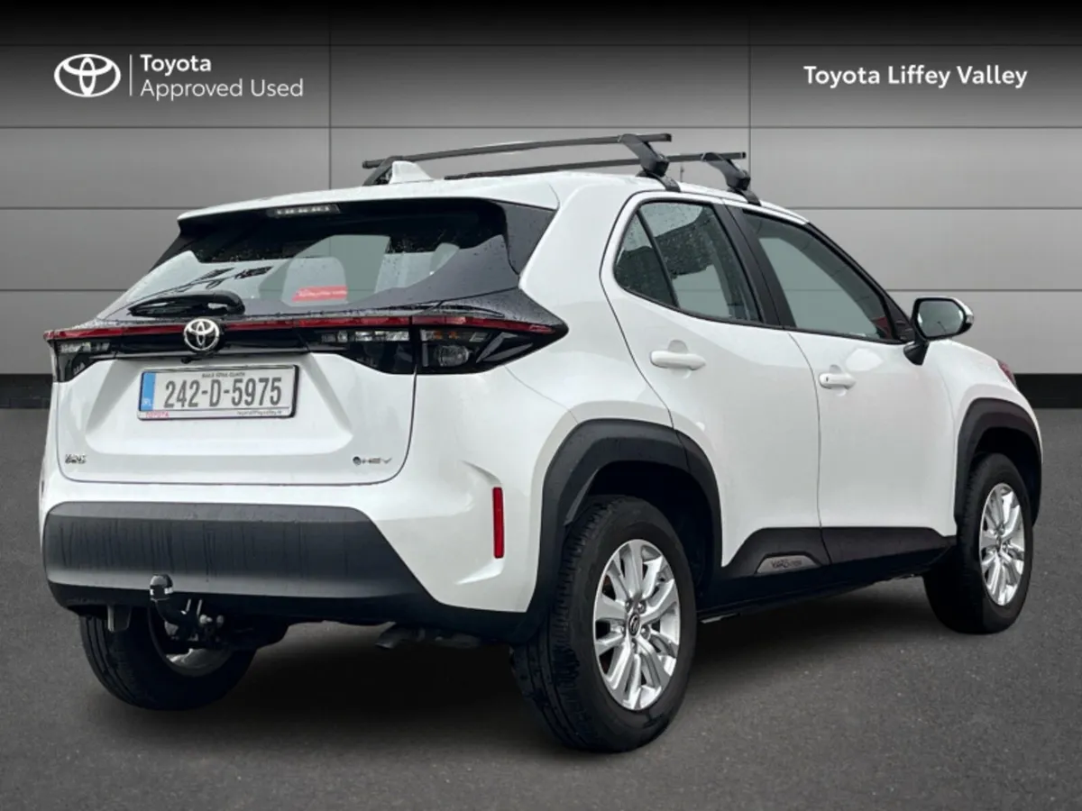 Toyota Yaris Cross YARIS CROSS LUNA - Image 2