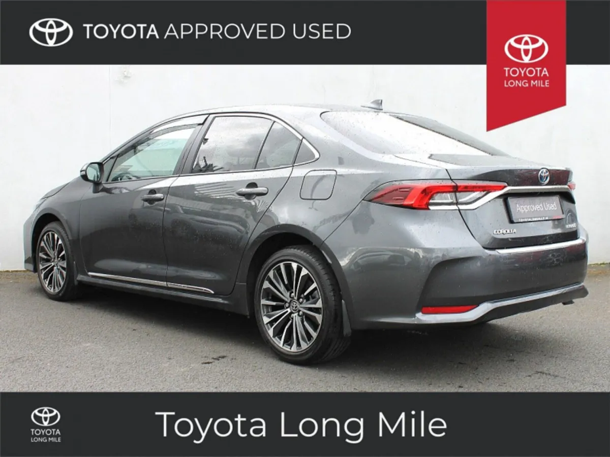 Toyota Corolla 1.8 Hybrid Luna Sport 4dr - Image 2