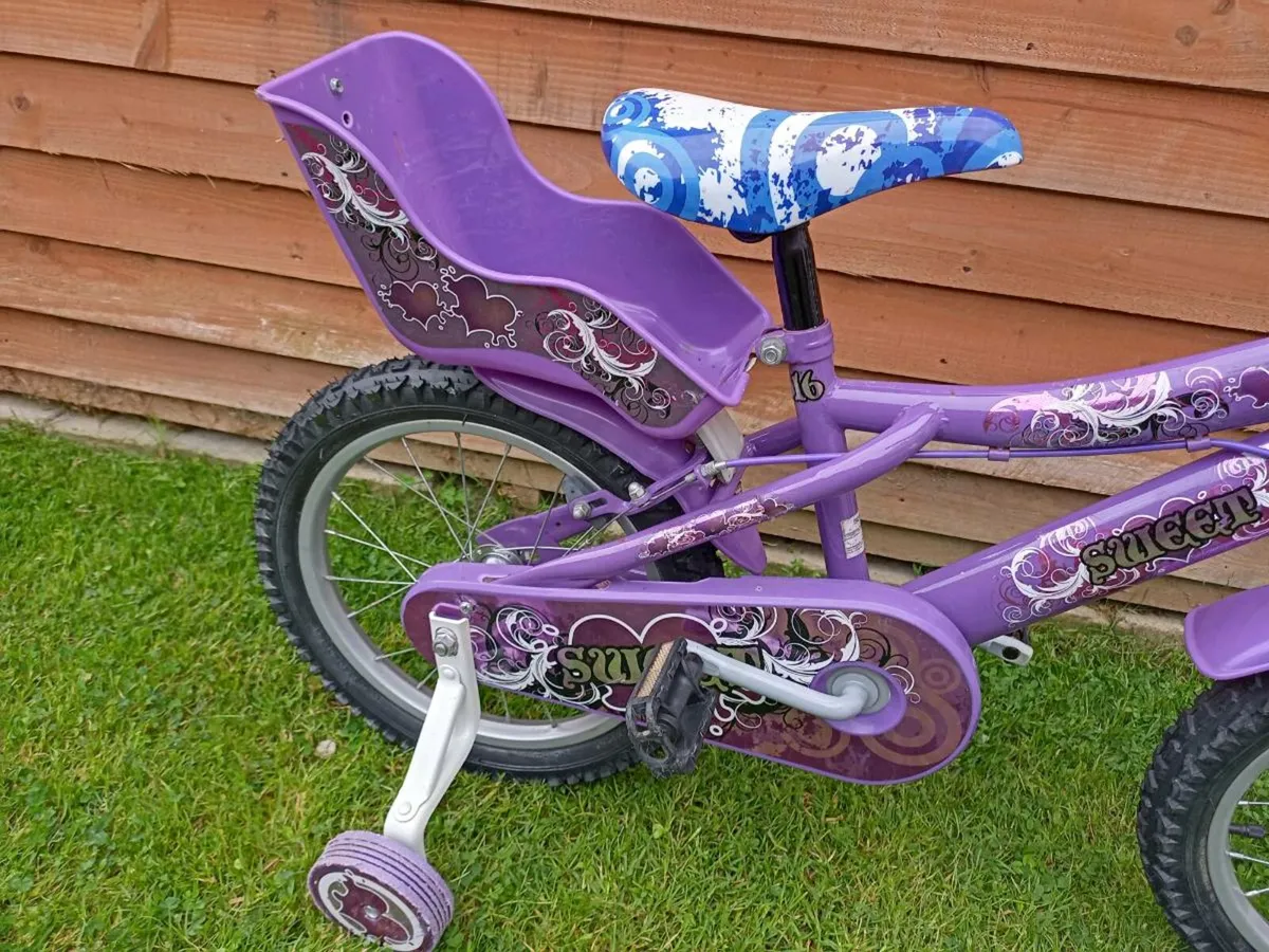Kids sweet bike size 16 inch wheels. - Image 3