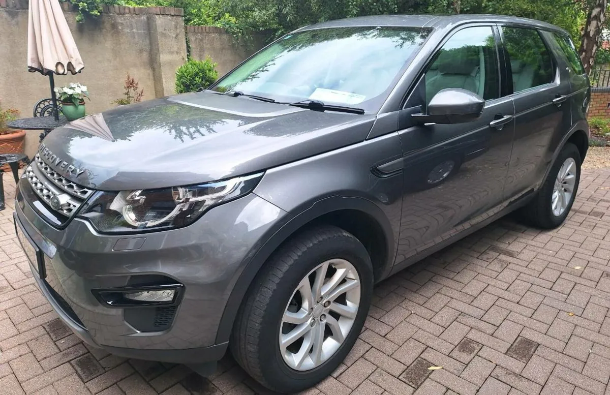 LANDROVER Discovery Sport SE. With NCT to Nov 2026 - Image 4