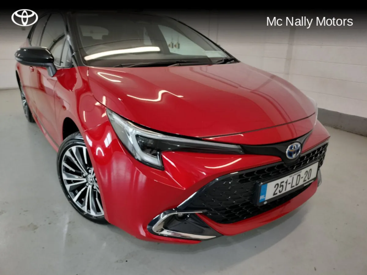 Toyota Corolla HB LUNA SPORT COLOUR PACK BLACK - Image 1