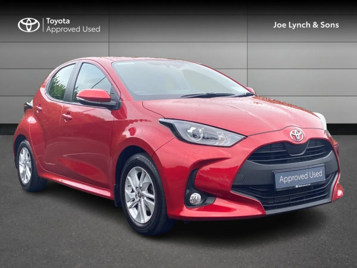 Toyota Yaris YARIS 1.0 LUNA - Image 1